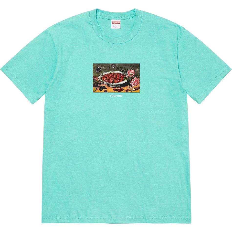 Aqua Supreme Strawberries Tee T Shirts | UK344ZG